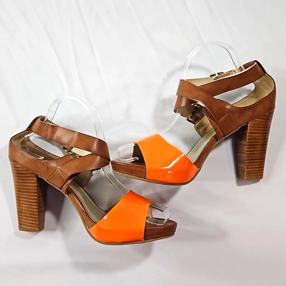 Kenneth Cole Brown & Orange Sandals Size 9 - Picture 8 of 9